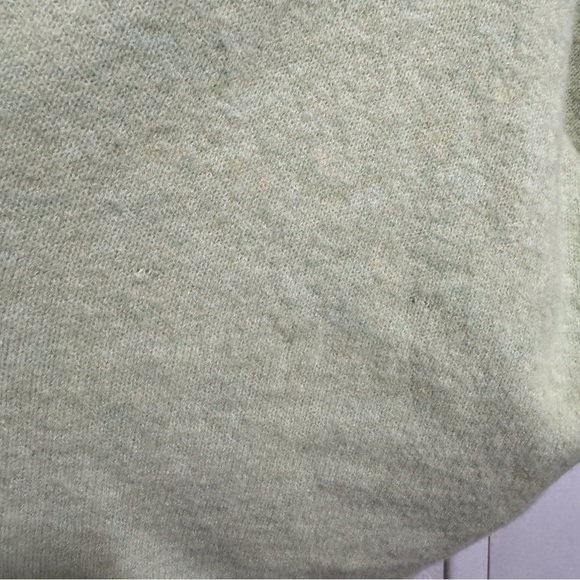 Anthropologie V-Neck Oversized Dolman Sleeve Sweater in Avocado Green Size Small - Picture 9 of 11